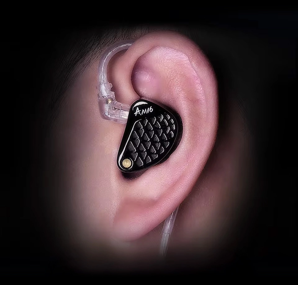 KZ AM16 in the ear