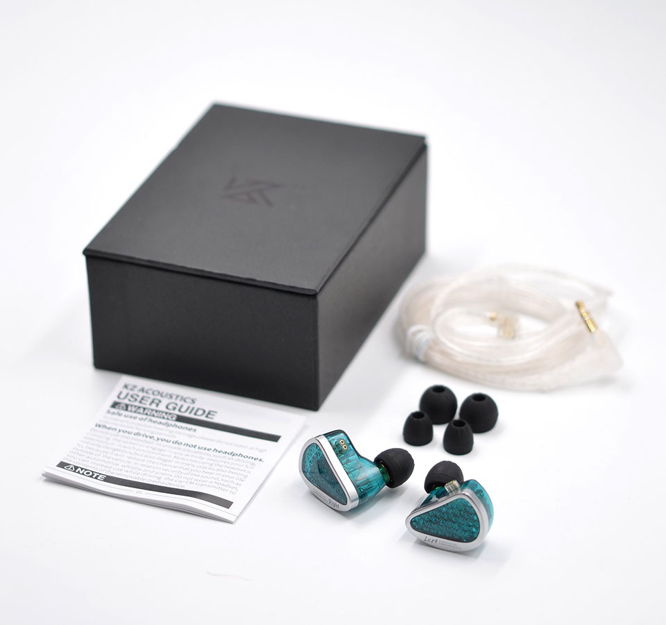KZ AS16 Pro Earphones, eartips, cable, box