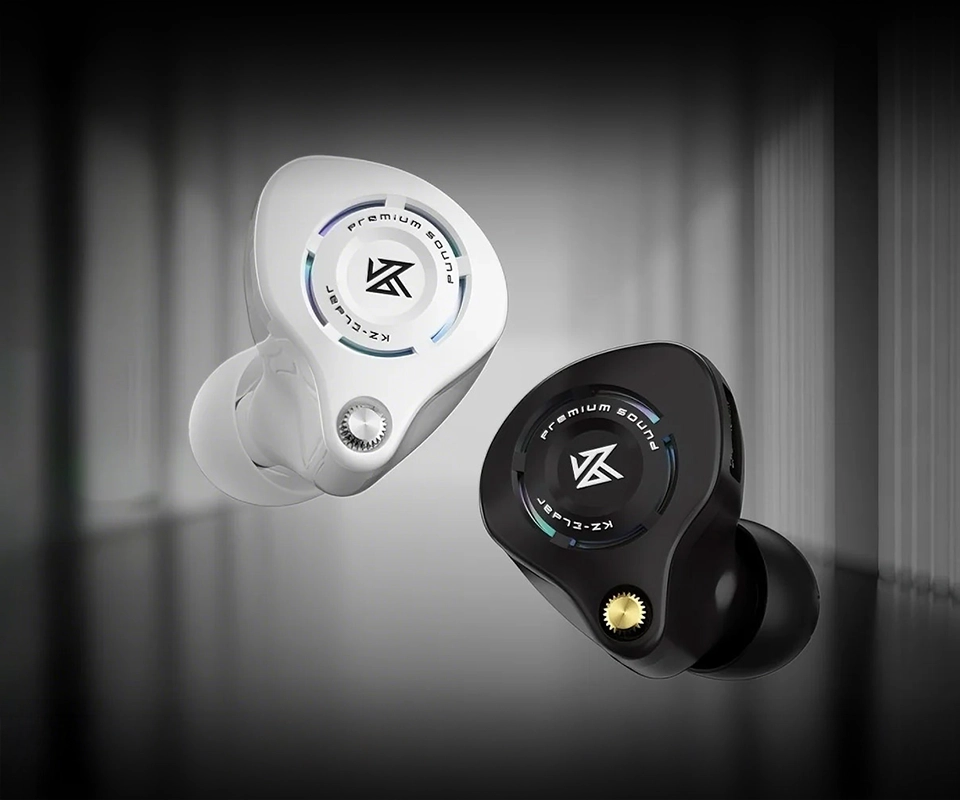 KZ Eldar black and white colors