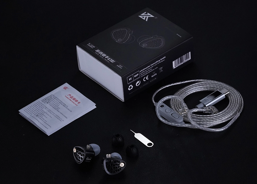 KZ Phantom package contents