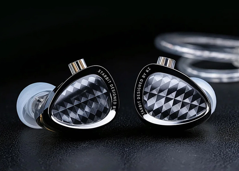 Black KZ Starbit esports IEMs