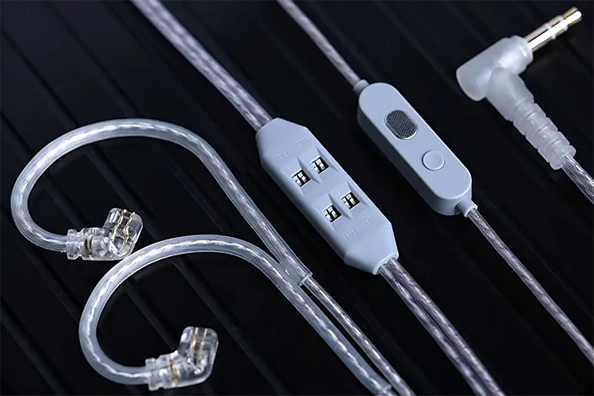 KZ T8 replacement cable with mic and switches